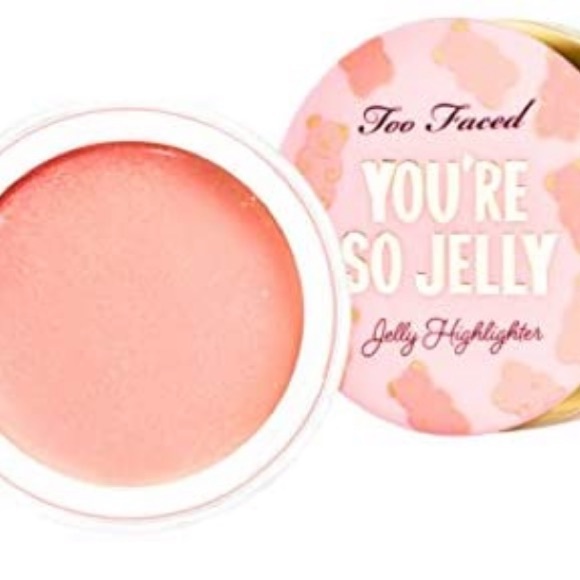 Too faced highlighter - Picture 2 of 5